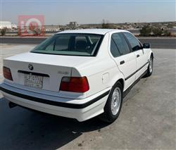 بي ام دبليو الفئة 3